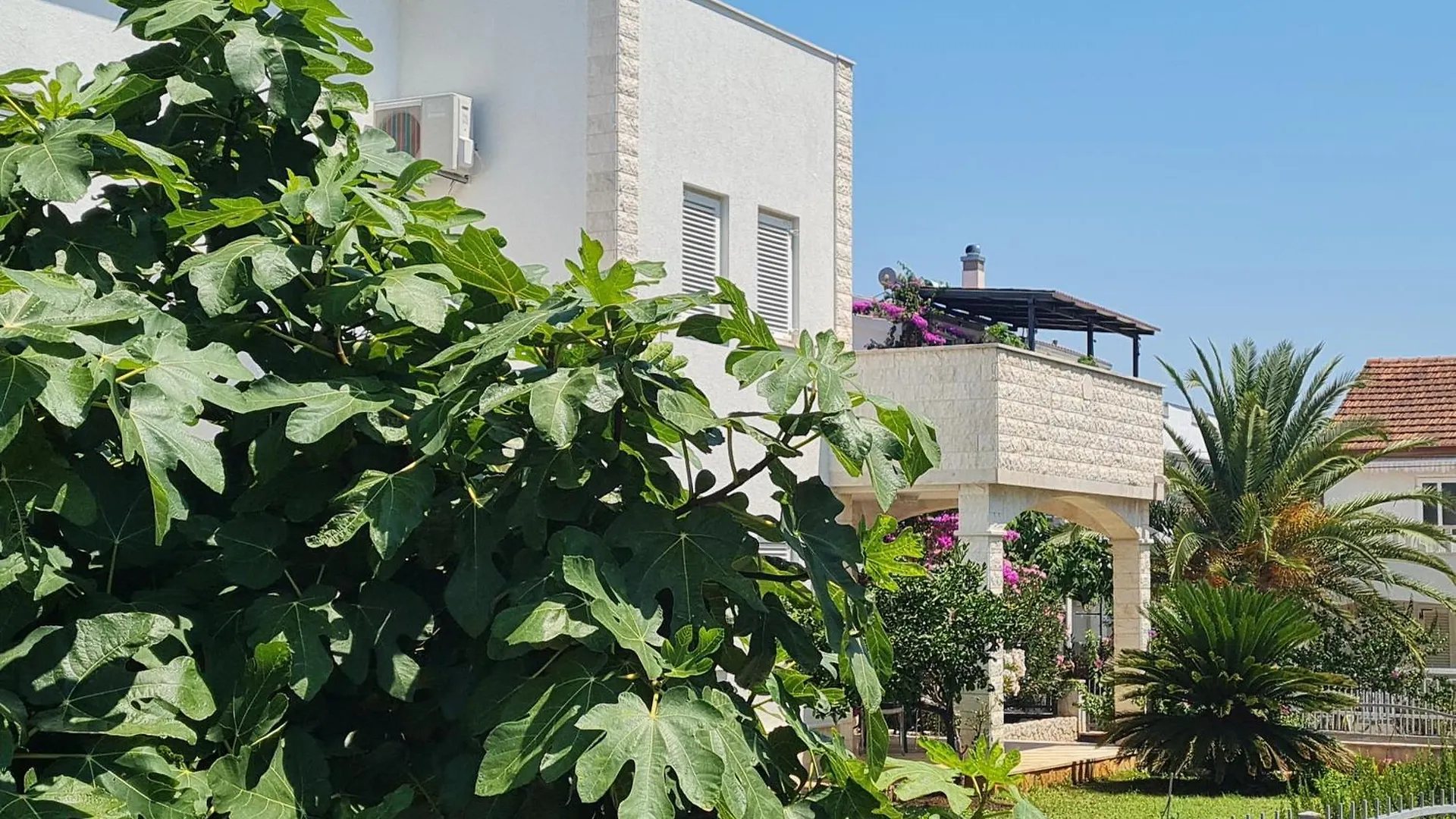 Apartment Villa Mali San Trogir