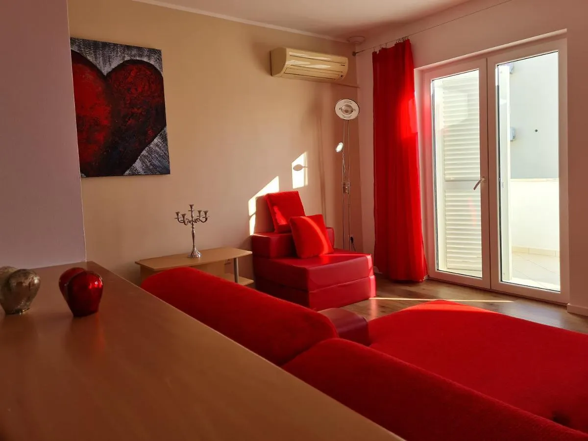 Apartment Villa Mali San Trogir